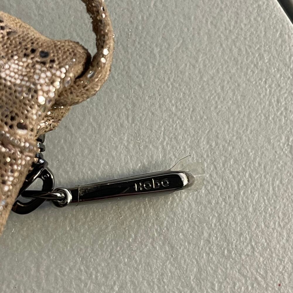 HOBO The Original Clutch Wristlet Purse Embossed Gold NWOT - Picture 2 of 8